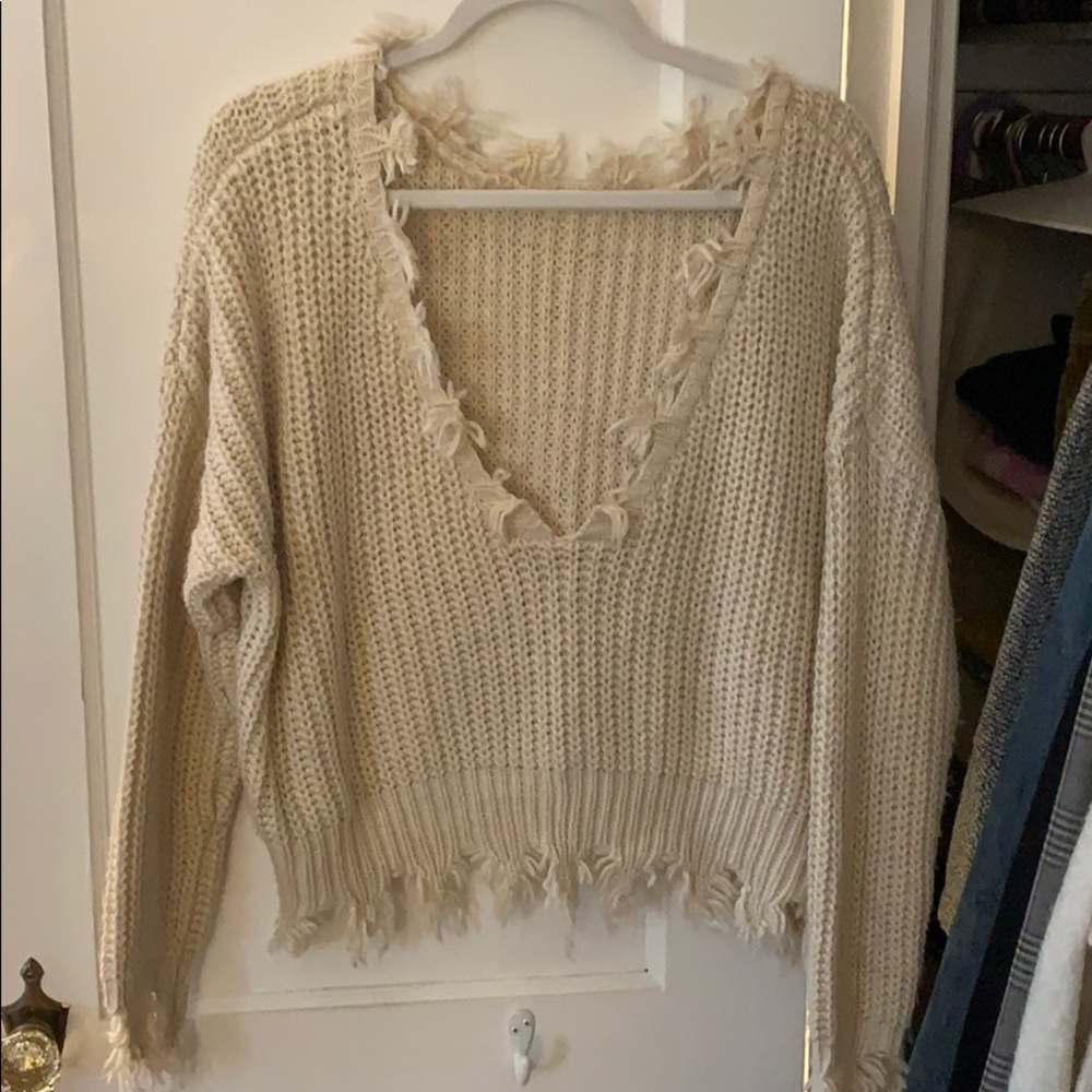 Storia cream deep-v fringe sweater